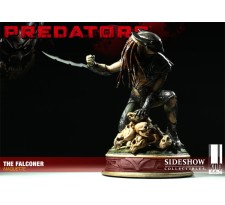 Predators Maquette The Falconer